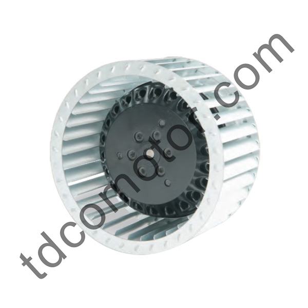Dopredu zakrivený radiálny ventilátor s priemerom 140 mm