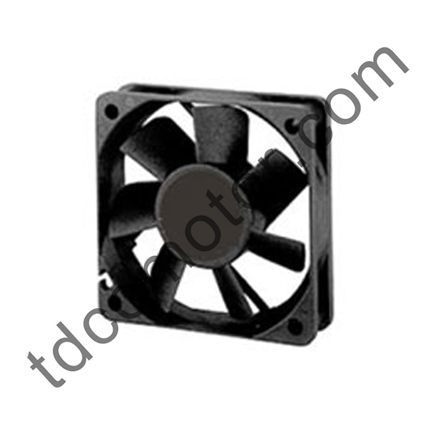 Axiálny ventilátor DC 60x60x10 YZ-6010D s guľkovým ložiskom