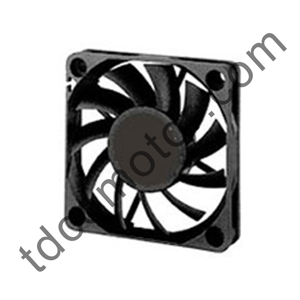 Axiálny ventilátor DC 60x60x15 YZ-6015D s guľkovým ložiskom