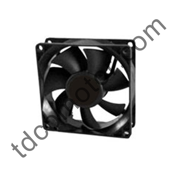 Axiálny ventilátor DC 80x80x25 YZ-8025D Guľkové ložisko s puzdrom