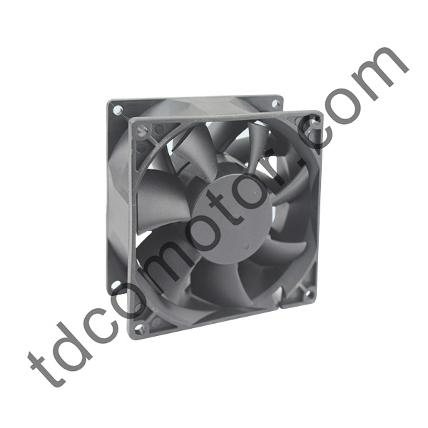 EC Axiálny ventilátor 92x92x38 YZ-9238